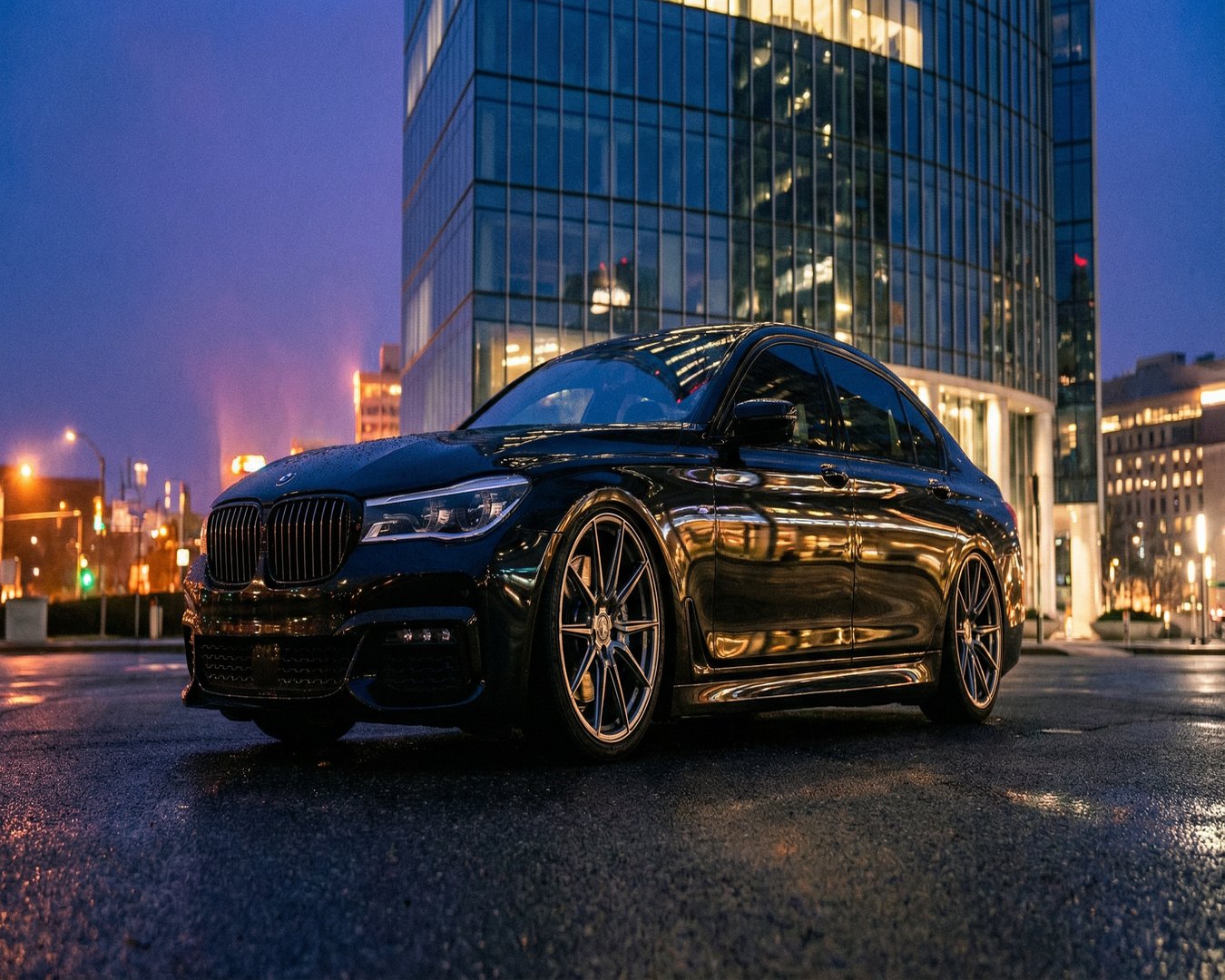 男同网梦想座驾视频